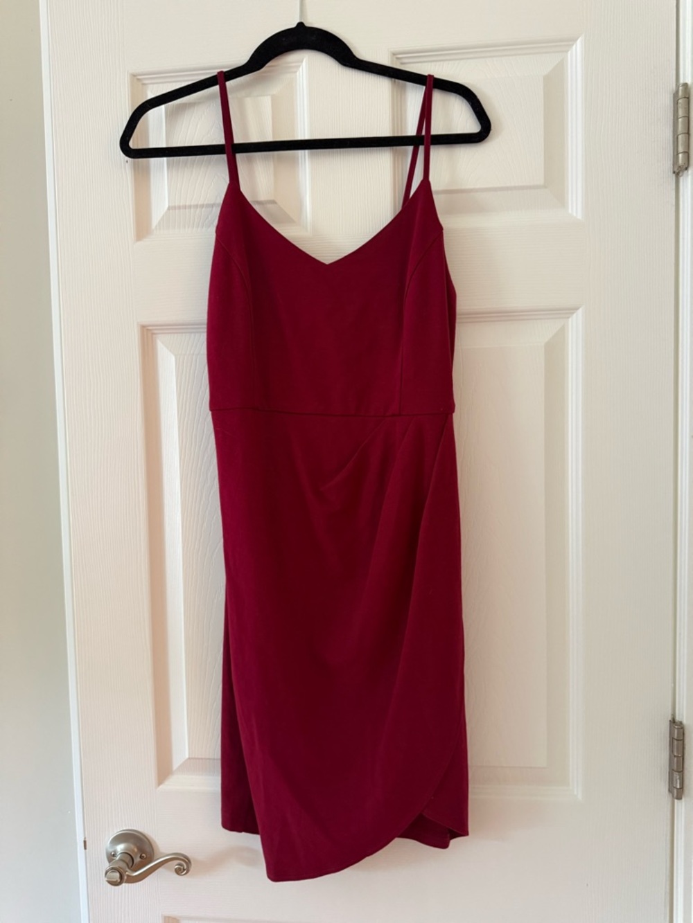 Burgundy Mini Dress ** Bundle 5+ items and name your offer!!! 💖💞